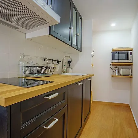 Apartament Modern Central Alfama Ii
